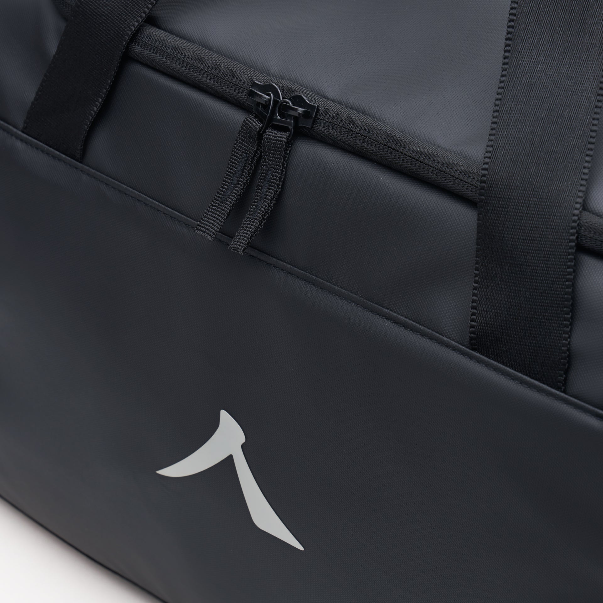 Kanso 35L Duffel Bag Black